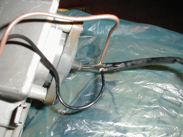 Splicin' wires the way my Daddy taught me! Nothing cut, nothing risked.